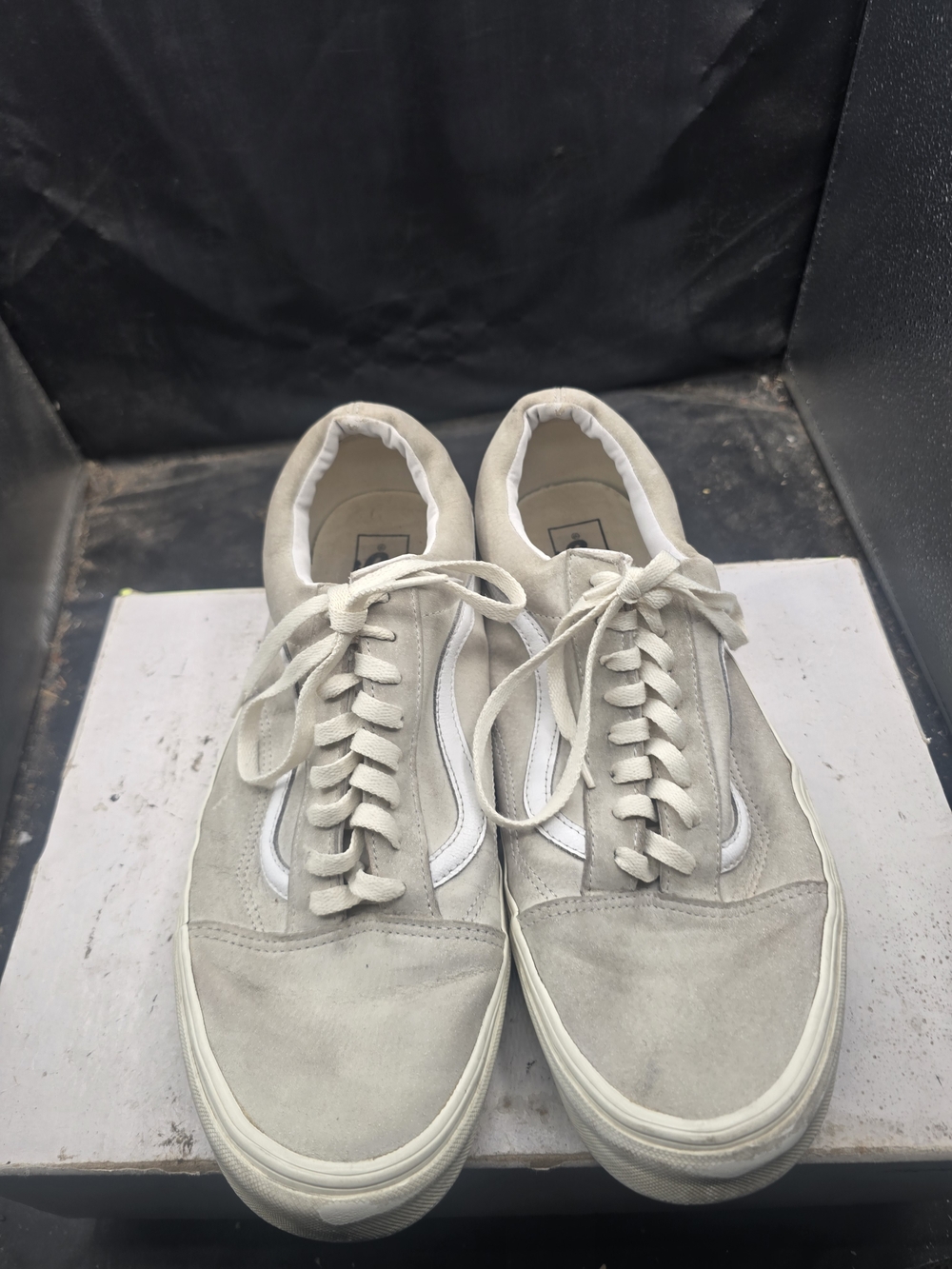 Vans Men's Low-Top Suede Sneakers in Light Gray and White